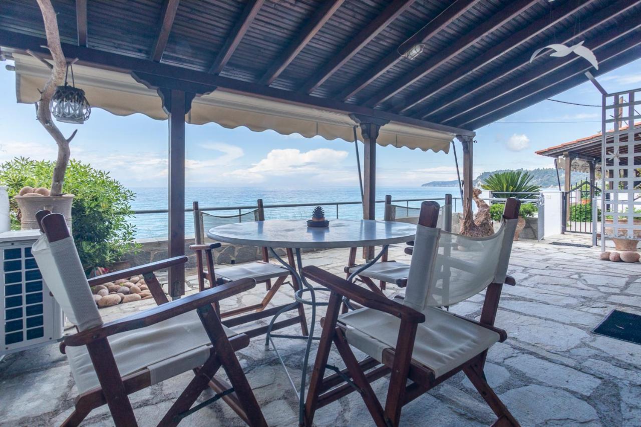 Houseloft Grand Sunset Siviri Beach ภายนอก รูปภาพ