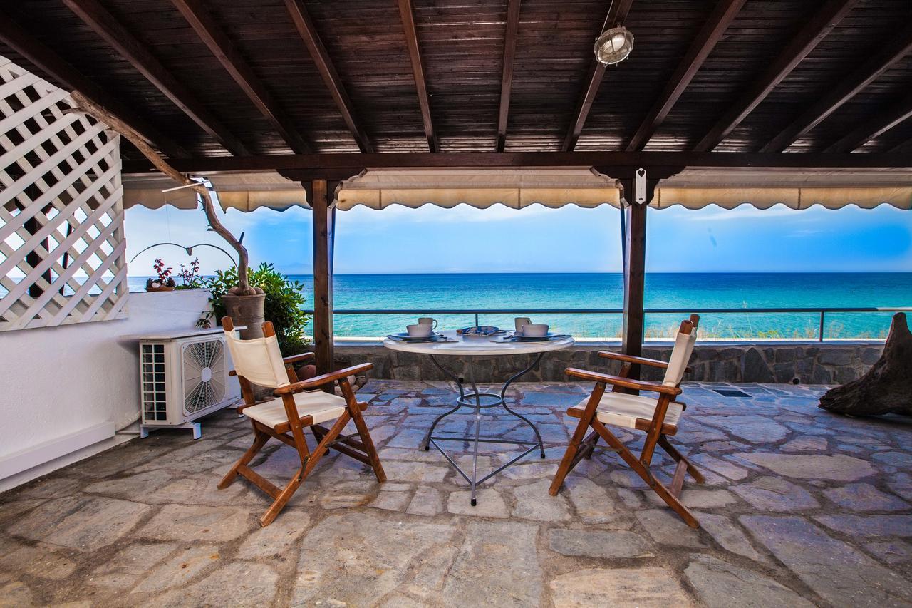 Houseloft Grand Sunset Siviri Beach ภายนอก รูปภาพ